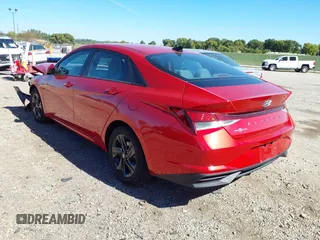 2022 Hyundai Elantra SEL with VIN 5NPLM4AG7NH085403, listed as a IAAI auction lot 40477863 with 18,638 mi miles and . Bid and sale history available at DreamBid. Image 3.