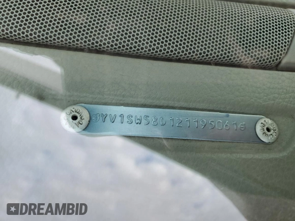2002 Volvo V70 with VIN YV1SW58D121195061, listed as a Copart auction lot 77491824 with 141,689 mi miles and Salvage Title. Bid and sale history available at DreamBid. Image 13.