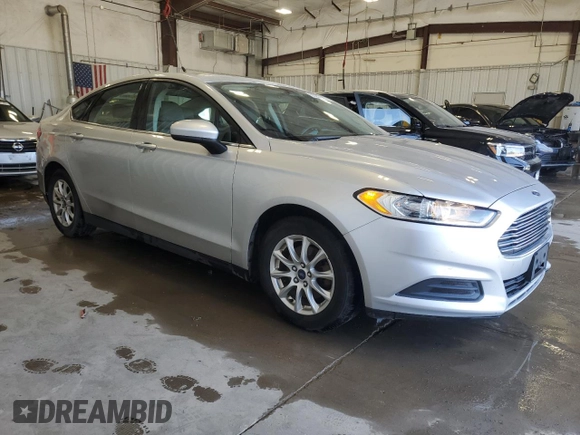 2016 Ford Fusion S with VIN 3FA6P0G76GR398596, listed as a Copart auction lot 53257985 with 120,847 mi miles and Non Repairable. Bid and sale history available at carsss.com. Image 4.