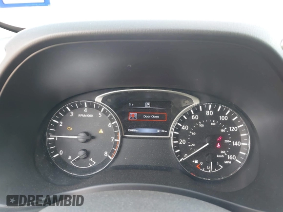 2017 Nissan Pathfinder S with VIN 5N1DR2MN1HC672874, listed as a IAAI auction lot 41828458 with 138,490 mi miles. Bid and sale history available at carsss.com. Image 7.