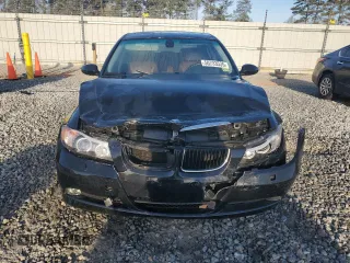 2006 BMW 3 Series 325xi z VIN WBAVD13516KV00055, wystawiony jako Copart lot #50733535 z przebiegiem 136 505 mil mil oraz Czysty tytuł • Clean title. Historia ofert i sprzedaży dostępna na DreamBid. Obrazek 5.