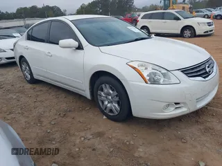 2010 Nissan Altima 2.5 S with VIN 1N4AL2AP2AN480605, listed as a IAAI auction lot 40792488 with 158,693 mi miles. Bid and sale history available at carsss.com. Image 1.