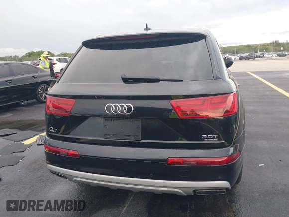 2018 Audi Q7 Premium Plus with VIN WA1LAAF75JD000651, listed as a IAAI auction lot 42406820 with Not provided miles and . Bid and sale history available at DreamBid. Image 16.