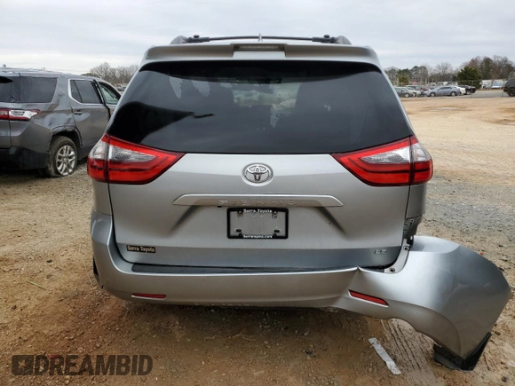 2020 Toyota Sienna LE Auto Access Seat with VIN 5TDKZ3DC7LS070827, listed as a Copart auction lot 45071994 with 101,563 mi miles and Salvage title. Bid and sale history available at DreamBid. Image 6.
