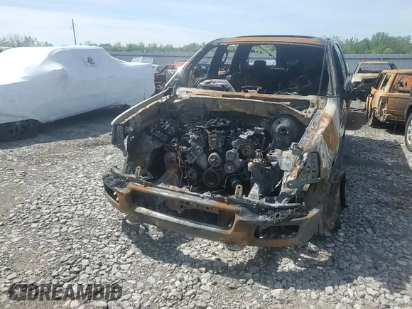 2004 Ford F-150 XLT z VIN 1FTPW145X4KD04195, wystawiony jako Copart lot #53318045 z przebiegiem Nie podano mil oraz Szkoda całkowita • Salvage title. Historia ofert i sprzedaży dostępna na DreamBid. Obrazek 13.