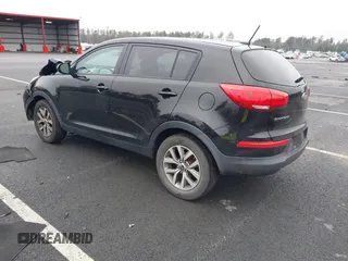 2015 Kia Sportage LX with VIN KNDPBCAC7F7701413, listed as a IAAI auction lot 41993979 with 111,912 mi miles and . Bid and sale history available at carsss.com. Image 3.