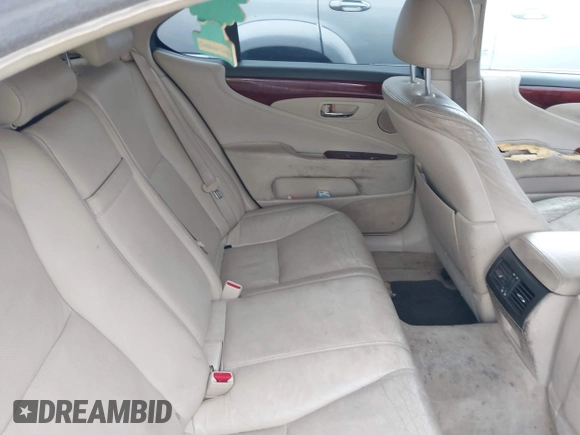 2012 Lexus LS 460 с VIN JTHBL5EFXC5113504, выставлен на аукционе IAAI как лот 42558663 с пробегом 269 947 миль миль и . История ставок и продаж доступна на DreamBid. Изображение 8.