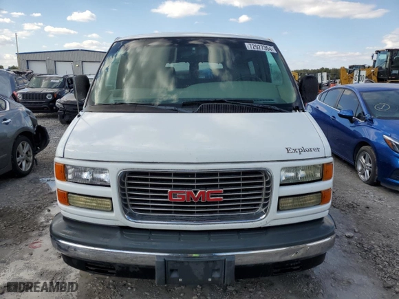 2000 GMC Savana Cargo Van YF7 Upfitter with VIN 1GDFG15R1Y1121592, listed as a Copart auction lot 72927304 with 108,871 mi miles and Salvage Title. Bid and sale history available at carsss.com. Image 5.