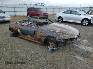 1997 BMW 3 Series Z3 2.8 z VIN 4USCJ3320VLC02817, wystawiony jako Copart lot #69536054 z przebiegiem Nie podano mil oraz Nie do naprawy • Non repairable. Historia ofert i sprzedaży dostępna na DreamBid. Obrazek 4.