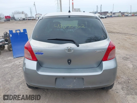 2007 Toyota Yaris с VIN JTDJT923375083749, выставлен на аукционе IAAI как лот 42070362 с пробегом 189 847 миль миль и . История ставок и продаж доступна на DreamBid. Изображение 17.