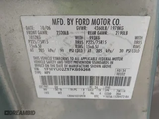 2007 Ford Escape XLS with VIN 1FMYU02Z57KB59268, listed as a IAAI auction lot 41585368 with 195,227 mi miles. Bid and sale history available at carsss.com. Image 9.