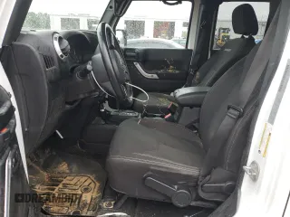 2018 Jeep Wrangler JK Unlimited Sahara with VIN 1C4HJWEG7JL928008, listed as a Copart auction lot 73210964 with 132,068 mi miles and Salvage Title. Bid and sale history available at carsss.com. Image 7.