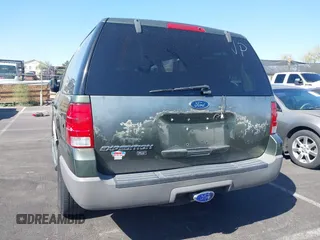 2003 Ford Expedition Special Service with VIN 1FMPU16L53LB21633, listed as a IAAI auction lot 41960271 with 196,178 mi miles. Bid and sale history available at carsss.com. Image 6.