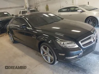 2012 Mercedes-Benz CLS 550 z VIN WDDLJ7DB5CA026418, wystawiony jako IAAI lot #42183810 z przebiegiem 142 146 mil mil oraz . Historia ofert i sprzedaży dostępna na DreamBid. Obrazek 1.