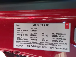 2018 Tesla Model 3 Long Range Battery with VIN 5YJ3E1EA3JF035785, listed as a IAAI auction lot 41986774 with 33,965 mi miles and . Bid and sale history available at DreamBid. Image 9.