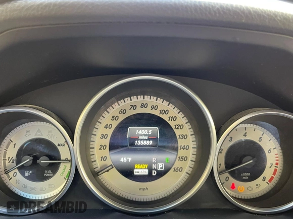 2014 Mercedes-Benz E 400 Sport with VIN WDDHF9FB9EA824262, listed as a Copart auction lot 45562175 with 135,889 mi miles and Clean Title. Bid and sale history available at DreamBid. Image 8.