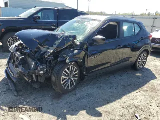 2022 Nissan Kicks SV with VIN 3N1CP5CV2NL523224, listed as a Copart auction lot 50179845 with 78,463 mi miles and Salvage Title. Bid and sale history available at carsss.com. Image 1.
