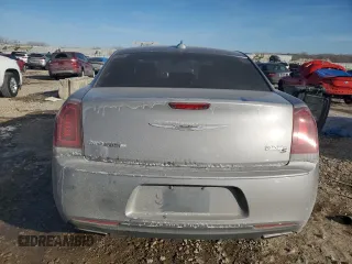 2016 Chrysler 300 S Alloy Edition z VIN 2C3CCAGG7GH182948, wystawiony jako Copart lot #42487445 z przebiegiem 102 451 mil mil oraz Szkoda całkowita • Salvage title. Historia ofert i sprzedaży dostępna na DreamBid. Obrazek 6.