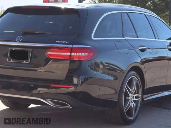 2019 Mercedes-Benz E 450 with VIN WDDZH6JB3KA507304, listed as a Copart auction lot 50660705 with 60,405 mi miles and Salvage title. Bid and sale history available at DreamBid. Image 4.