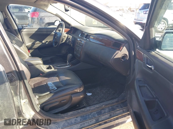 2011 Chevrolet Impala LT Fleet z VIN 2G1WG5EK7B1257783, wystawiony jako IAAI lot #41742316 z przebiegiem 203 215 mil mil oraz . Historia ofert i sprzedaży dostępna na DreamBid. Obrazek 5.