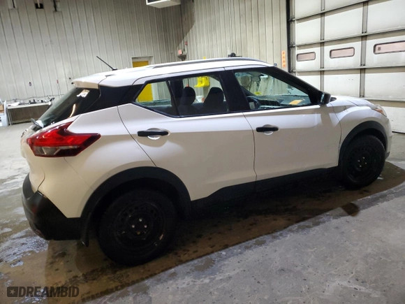 2019 Nissan Kicks SV with VIN 3N1CP5CU1KL503856, listed as a Copart auction lot 47112145 with 151,267 mi miles and Clean Title. Bid and sale history available at carsss.com. Image 3.