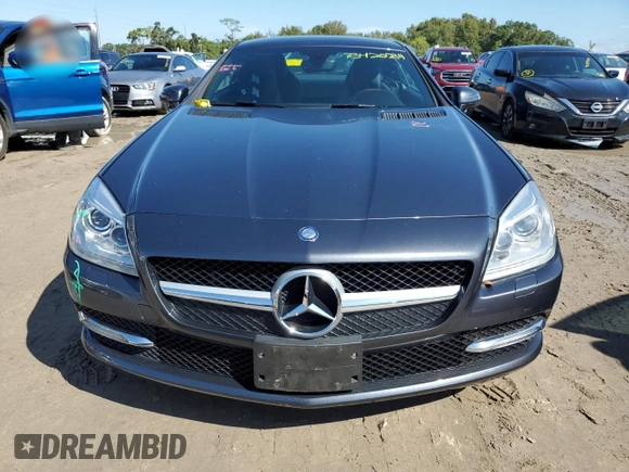 2012 Mercedes-Benz SLK-Class SLK 350 with VIN WDDPK5HA0CF004785, listed as a Copart auction lot 73420294 with 21,744 mi miles and Salvage Title. Bid and sale history available at carsss.com. Image 5.
