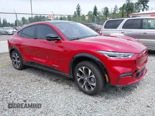 2022 Ford Mustang Mach-E Premium с VIN 3FMTK3SU1NMA27488, выставлен на аукционе IAAI как лот 42580899 с пробегом 37 982 миль миль и . История ставок и продаж доступна на DreamBid. Изображение 1.