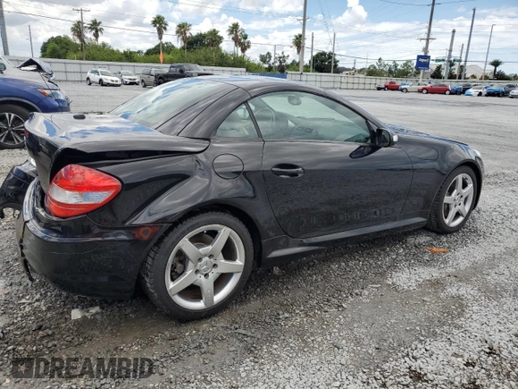 2006 Mercedes-Benz SLK 350 with VIN WDBWK56F96F106593, listed as a Copart auction lot 57021645 with 103,015 mi miles and Salvage title. Bid and sale history available at DreamBid. Image 3.