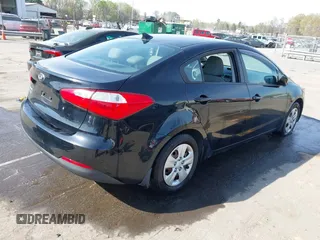 2014 Kia Forte LX with VIN KNAFK4A69E5147424, listed as a IAAI auction lot 41913598 with 117,503 mi miles. Bid and sale history available at carsss.com. Image 4.