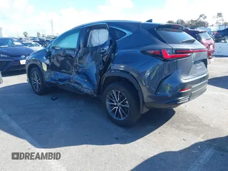 2023 Lexus NX 250 z VIN 2T2ADCAZXPC003877, wystawiony jako IAAI lot #41593097 z przebiegiem 14 597 mil mil oraz . Historia ofert i sprzedaży dostępna na DreamBid. Obrazek 3.