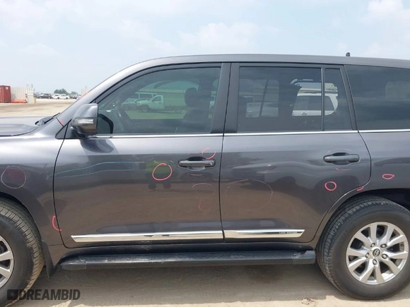 2019 Toyota Land Cruiser with VIN JTMCY7AJ5K4079361, listed as a IAAI auction lot 41911956 with 74,716 mi miles. Bid and sale history available at carsss.com. Image 15.