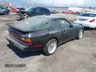 1983 Porsche 944 with VIN WP0AA0948DN454643, listed as a IAAI auction lot 42029419 with 1 mi miles. Bid and sale history available at carsss.com. Image 4.