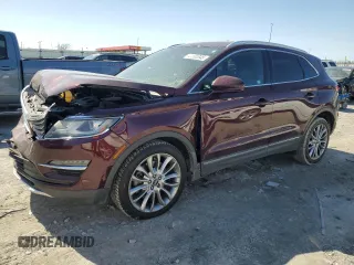 2017 Lincoln MKC Reserve z VIN 5LMCJ3C99HUL11106, wystawiony jako Copart lot #48395345 z przebiegiem 59 609 mil mil oraz Szkoda całkowita • Salvage title. Historia ofert i sprzedaży dostępna na DreamBid. Obrazek 1.