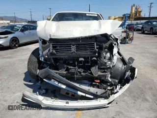 2023 Nissan Frontier SV with VIN 1N6ED1EJ3PN670640, listed as a Copart auction lot 58039525 with 15,302 mi miles and Salvage title. Bid and sale history available at DreamBid. Image 5.