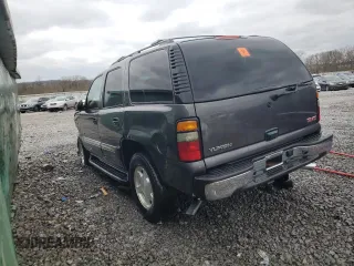 2005 GMC Yukon SLT z VIN 1GKEC13T35J119126, wystawiony jako Copart lot #47849455 z przebiegiem 301 785 mil mil oraz Szkoda całkowita • Salvage title. Historia ofert i sprzedaży dostępna na DreamBid. Obrazek 2.