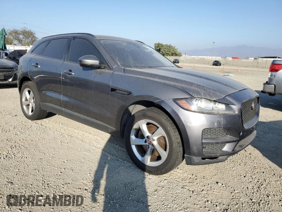 2017 Jaguar F-Pace 35t Premium with VIN SADCJ2BV6HA097553, listed as a Copart auction lot 84154014 with 172,005 mi miles and Clean title. Bid and sale history available at DreamBid. Image 4.