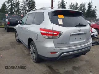 2014 Nissan Pathfinder Platinum Hybrid with VIN 5N1CR2MM3EC637333, listed as a IAAI auction lot 41355370 with 122,821 mi miles. Bid and sale history available at carsss.com. Image 3.