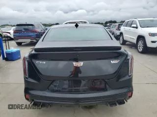 2023 Cadillac CT4-V Blackwing z VIN 1G6DL5RP9P0460034, wystawiony jako Copart lot #74655204 z przebiegiem Nie podano mil oraz Szkody całkowita. Historia ofert i sprzedaży dostępna na DreamBid. Obrazek 6.