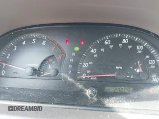 2002 Toyota Camry LE z VIN JTDBE32KX20111362, wystawiony jako IAAI lot #41820475 z przebiegiem 270 091 mil mil oraz . Historia ofert i sprzedaży dostępna na DreamBid. Obrazek 7.
