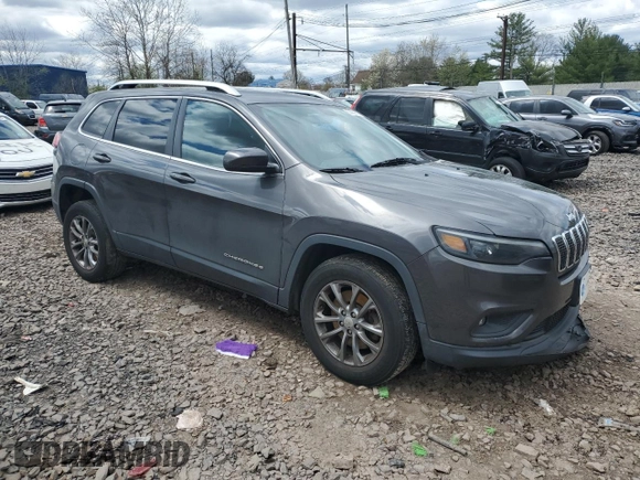 2019 Jeep Cherokee Latitude Plus z VIN 1C4PJMLXXKD398874, wystawiony jako Copart lot #53230615 z przebiegiem 81 386 mil mil oraz Szkoda całkowita • Salvage title. Historia ofert i sprzedaży dostępna na DreamBid. Obrazek 4.