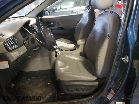 2019 Kia Niro Touring with VIN KNDCE3LC3K5233334, listed as a Copart auction lot 50331415 with 121,827 mi miles and Salvage Title. Bid and sale history available at carsss.com. Image 7.
