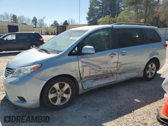 2017 Toyota Sienna LE Auto Access Seat with VIN 5TDKZ3DC5HS798928, listed as a Copart auction lot 50692595 with 282,158 mi miles and Salvage Title. Bid and sale history available at carsss.com. Image 1.