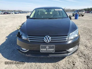 2015 Volkswagen Passat SE with VIN 1VWBS7A35FC076077, listed as a Copart auction lot 46589295 with 76,419 mi miles and Salvage title. Bid and sale history available at DreamBid. Image 5.