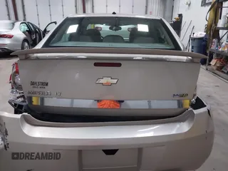 2009 Chevrolet Impala LT with VIN 2G1WT57K391188819, listed as a IAAI auction lot 41934884 with 139,682 mi miles and . Bid and sale history available at DreamBid. Image 16.