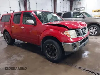 2006 Nissan Frontier SE z VIN 1N6AD07W86C401156, wystawiony jako IAAI lot #41808763 z przebiegiem 200 825 mil mil oraz . Historia ofert i sprzedaży dostępna na DreamBid. Obrazek 1.