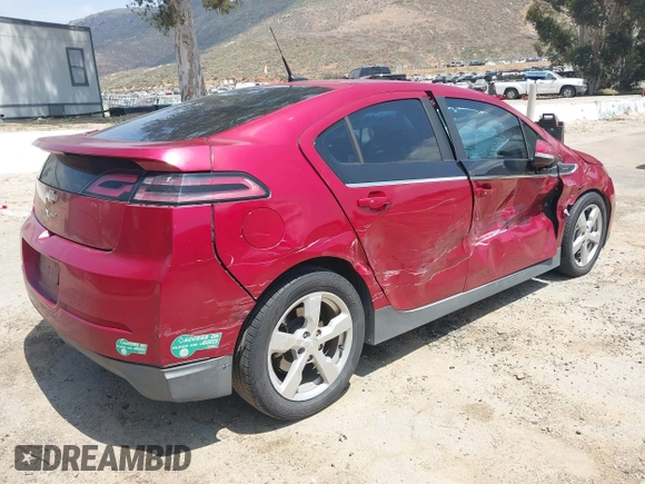 2013 Chevrolet Volt with VIN 1G1RE6E42DU105640, listed as a IAAI auction lot 42086034 with 221,123 mi miles and . Bid and sale history available at carsss.com. Image 4.