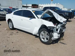 2023 Dodge Charger SXT z VIN 2C3CDXBG5PH699141, wystawiony jako IAAI lot #41986649 z przebiegiem 8042 mil mil oraz . Historia ofert i sprzedaży dostępna na DreamBid. Obrazek 1.
