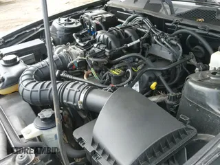 2010 Ford Mustang V6 с VIN 1ZVBP8EN5A5113435, выставлен на аукционе IAAI как лот 41705793 с пробегом 185 658 миль миль и . История ставок и продаж доступна на DreamBid. Изображение 13.
