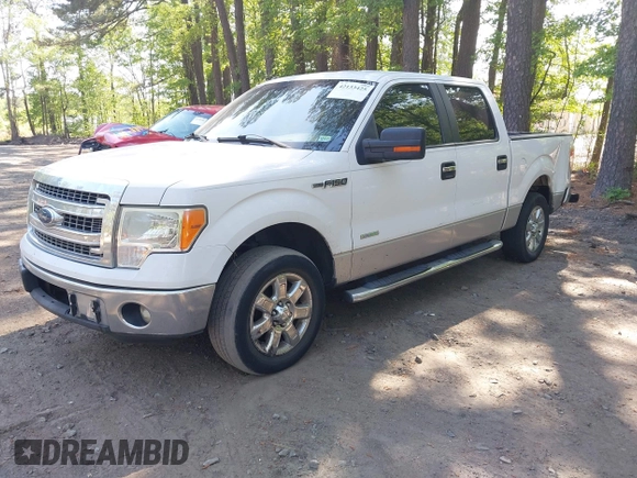 2013 Ford F-150 XL with VIN 1FTFW1CT8DFA12243, listed as a IAAI auction lot 42133425 with 240,282 mi miles and . Bid and sale history available at DreamBid. Image 17.