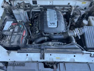 2001 Isuzu Trooper S z VIN JACDJ58X417J03071, wystawiony jako Copart lot #77033444 z przebiegiem 151 982 mil mil oraz Szkody całkowita. Historia ofert i sprzedaży dostępna na DreamBid. Obrazek 7.